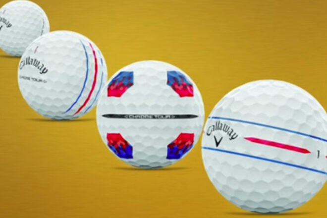 Verschiedene Versionen des Callaway Chrome Tour Golfball mit Ausrichtlinien