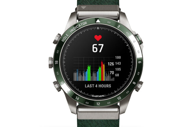Display mit Herzfrequenzmessung der Garmin MARQ Golfer GPS-Golfuhr
