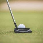 Wilson - Infinite Buckingham Golf-Putter mit Golfball