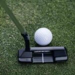 Cobra - King Vintage Golf-Putter mit Golfball