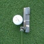 TaylorMade Truss Golf-Putter mit Golfball
